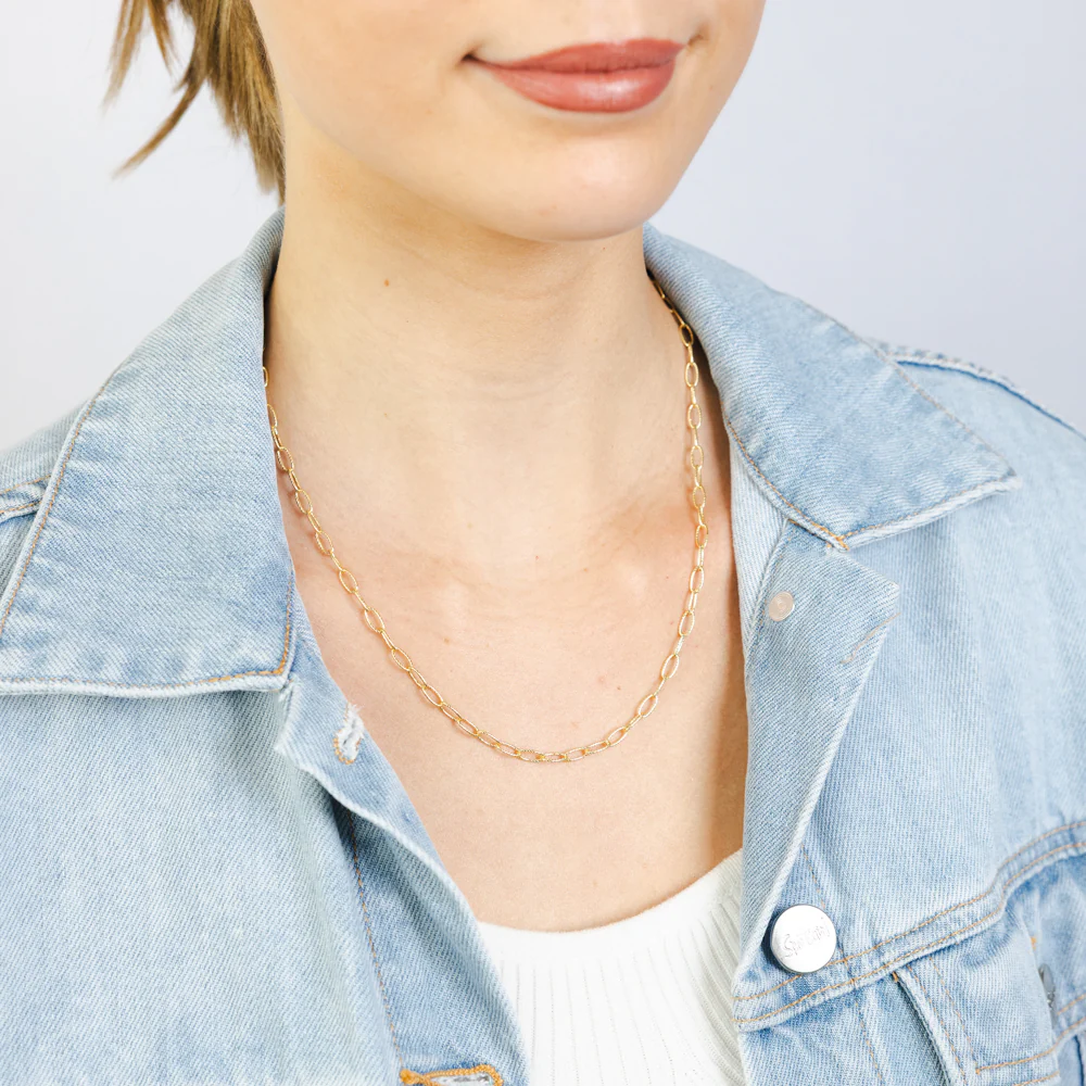 9ct Yellow Gold Textured Paperclip 50cm Chain - Image 3