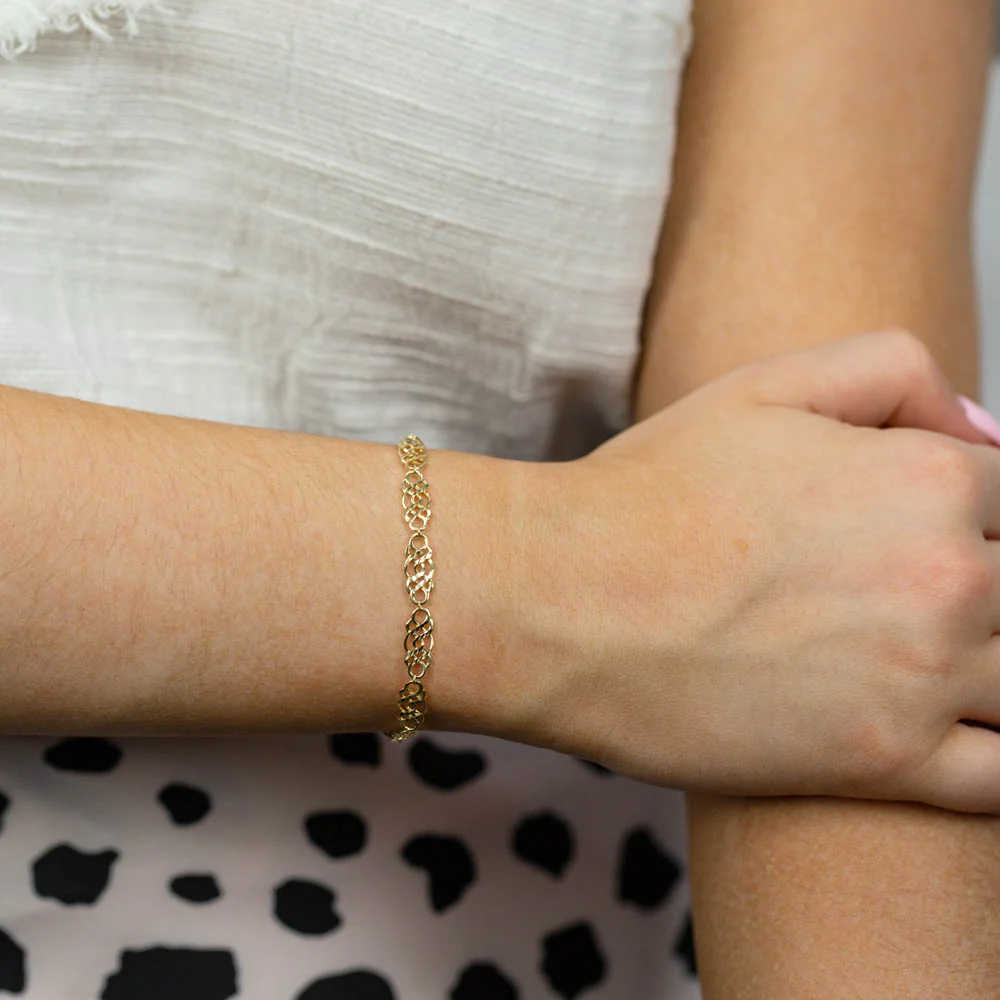 9ct Yellow Gold Twisted Link 19cm Bracelet - Image 3