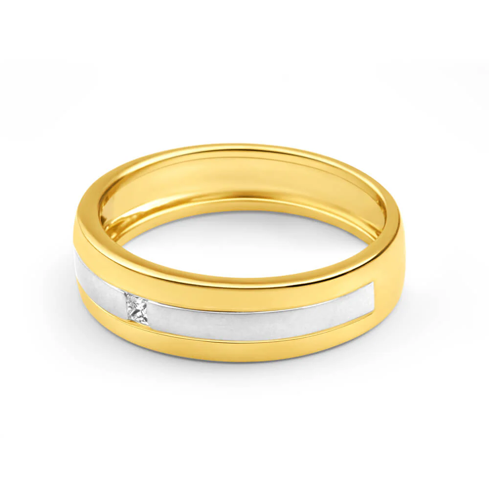 9ct Yellow Gold & White Gold Grooved Mens Diamond Ring - Image 2