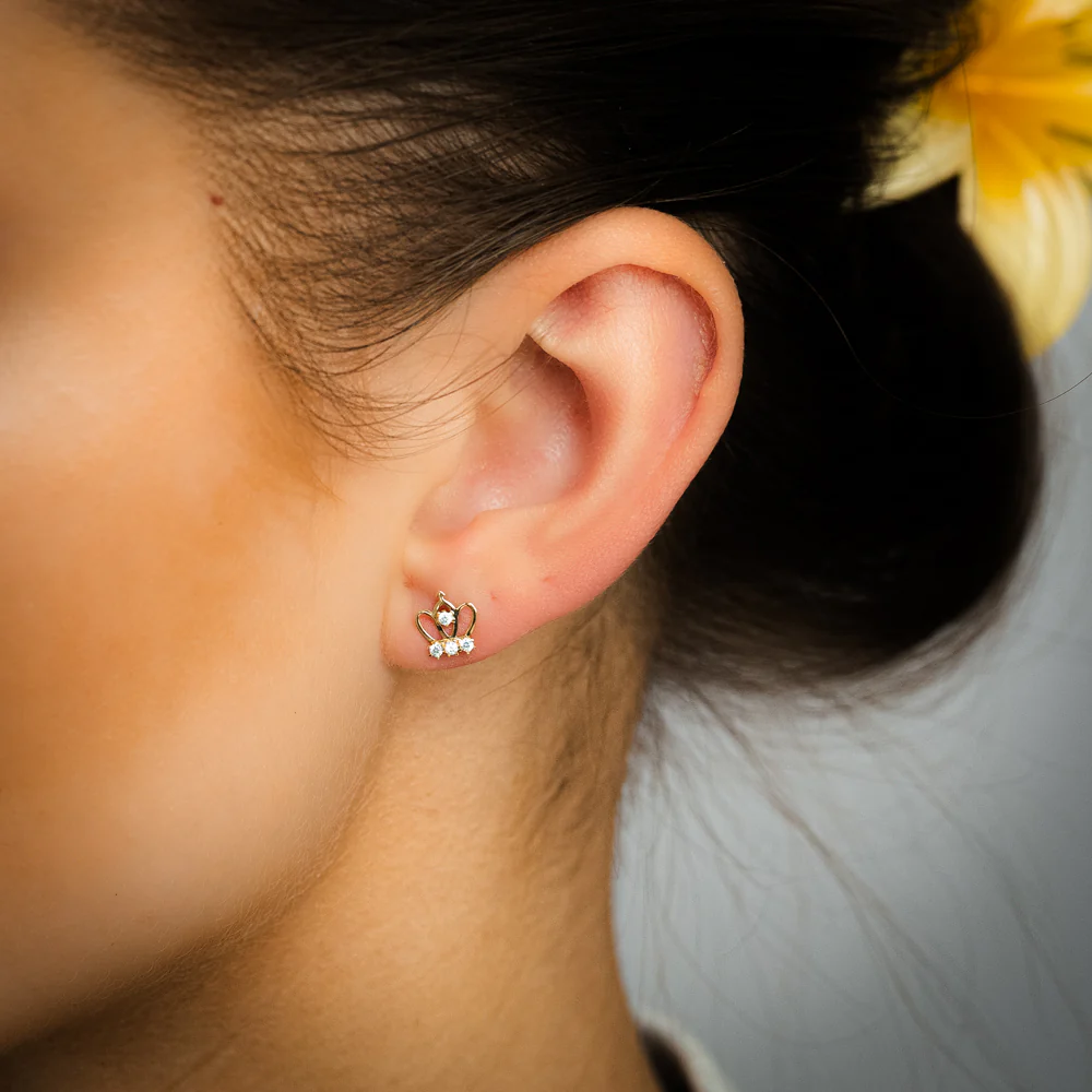 9ct Yellow Gold Zirconia Crown Studs - Image 2