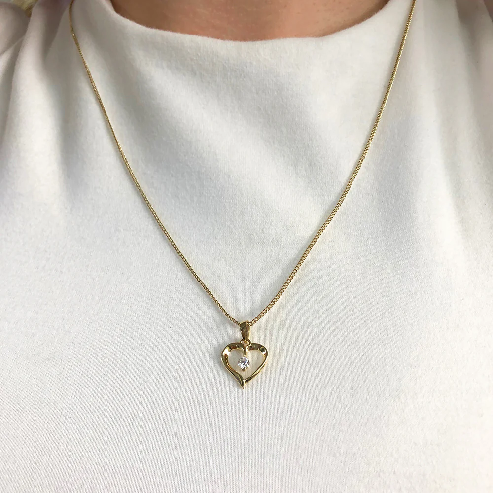 9ct Yellow Gold Zirconia Heart Pendant - Image 2