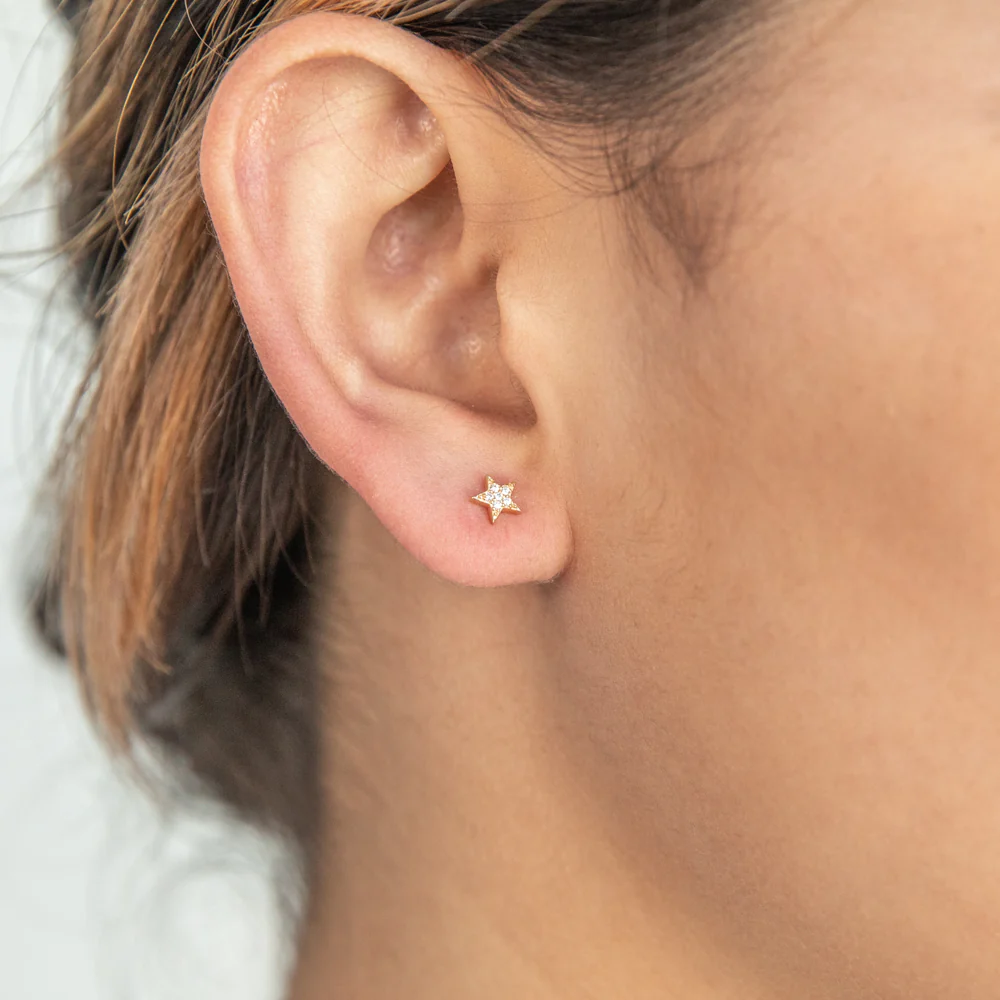 9ct Yellow Gold Zirconia Star Studs - Image 2