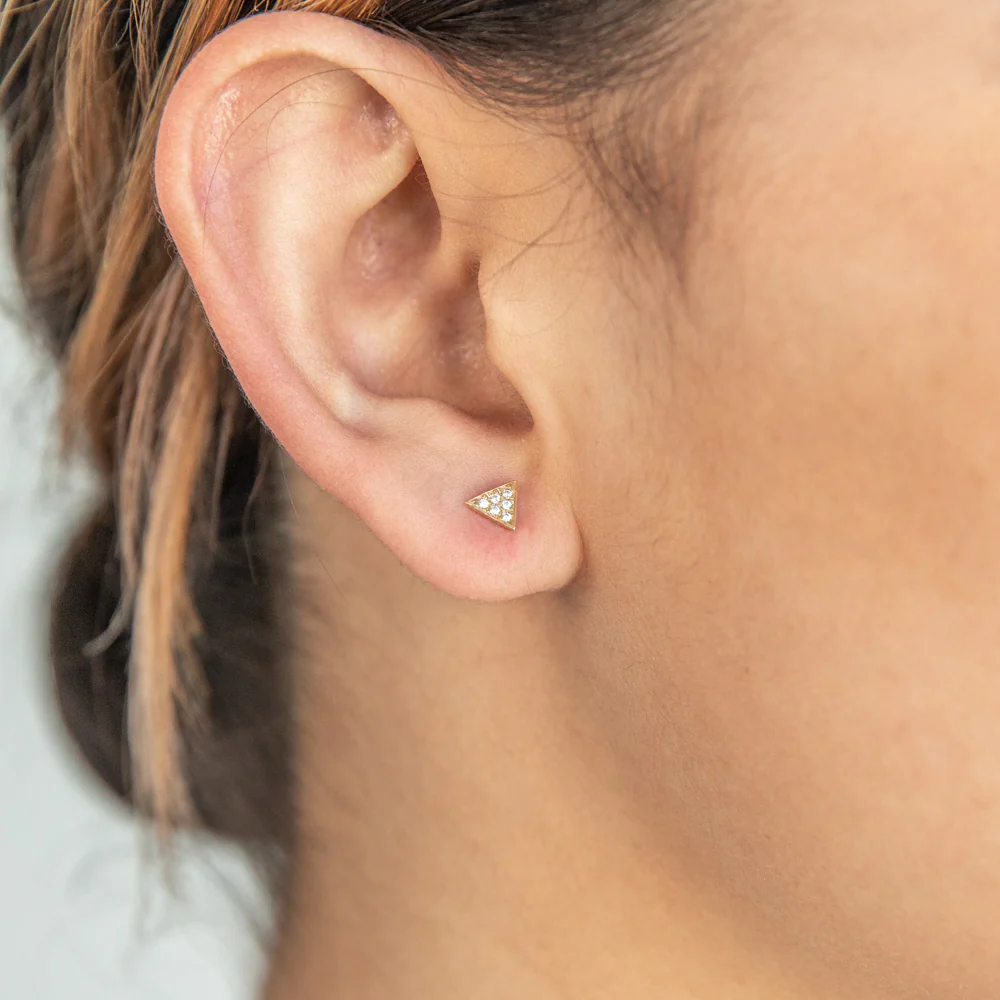 9ct Yellow Gold Zirconia Triangle Studs - Image 2