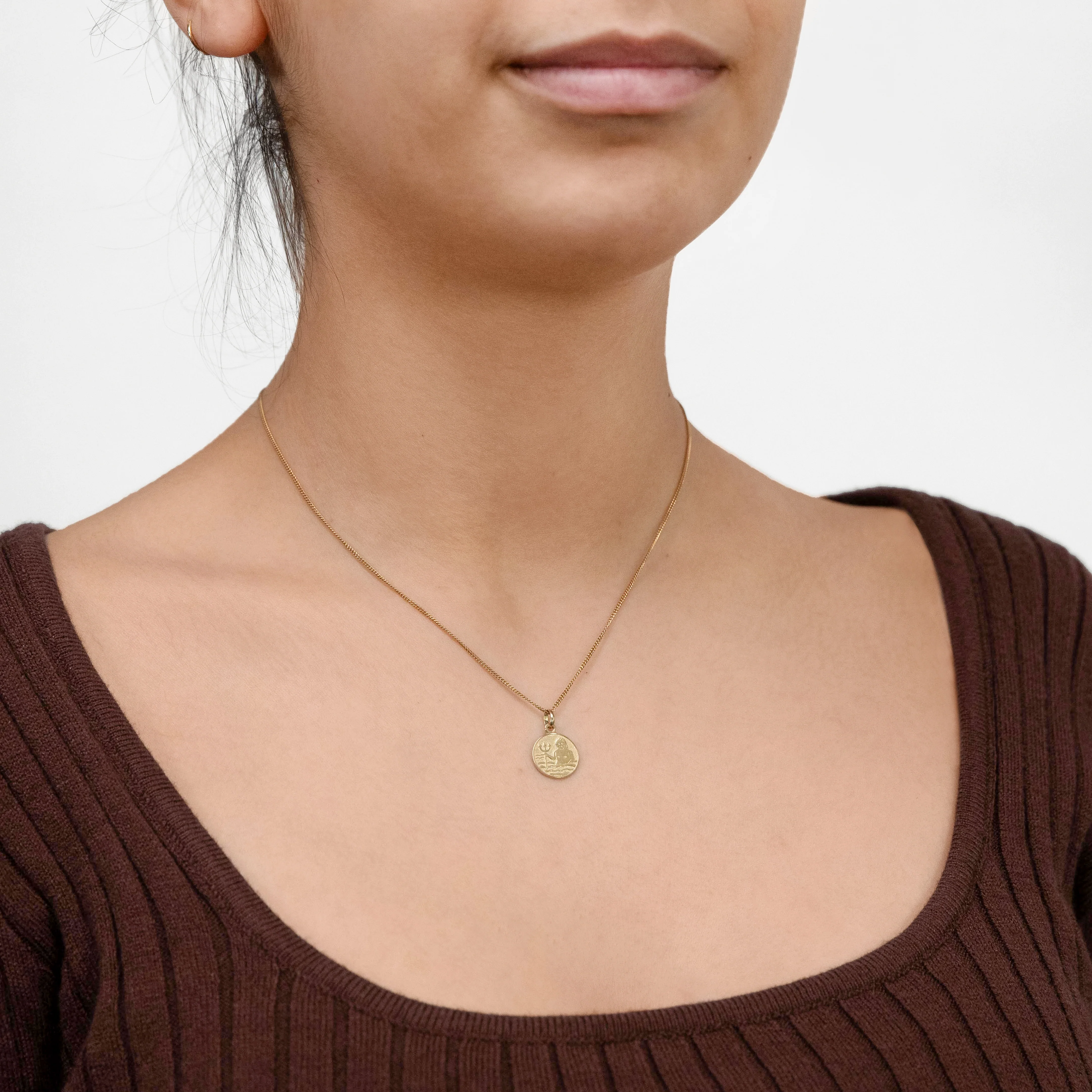 9ct Yellow Gold Zodiac Aquarius Pendant - Image 2