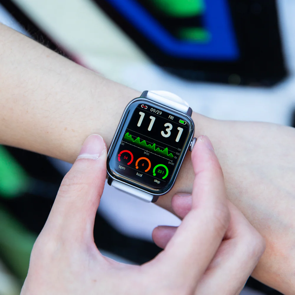 Active Pro Call+III Smart Watch White - Image 3
