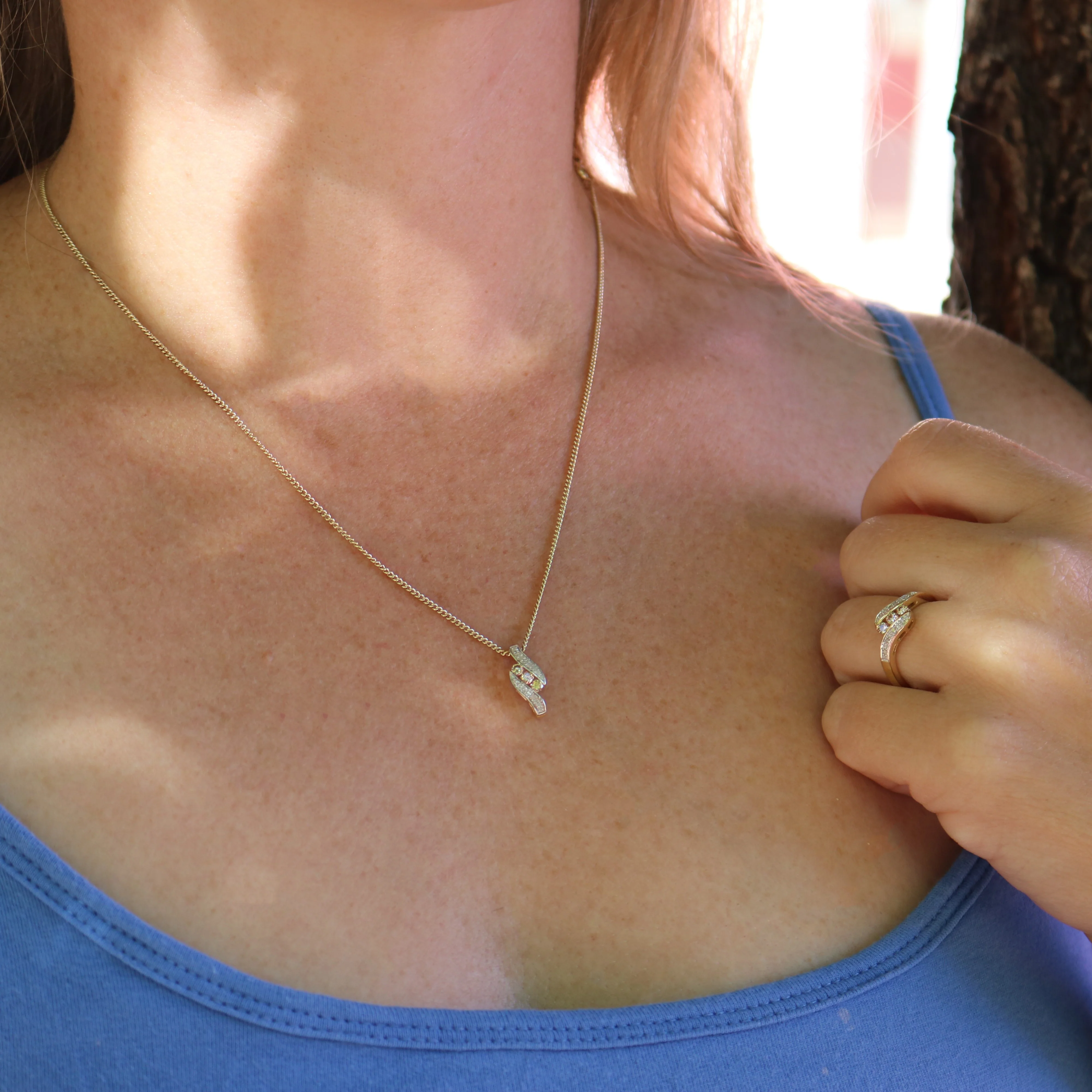 Australian Diamond 9ct Yellow Gold 1/5 Carat Diamond Pendant - Image 2