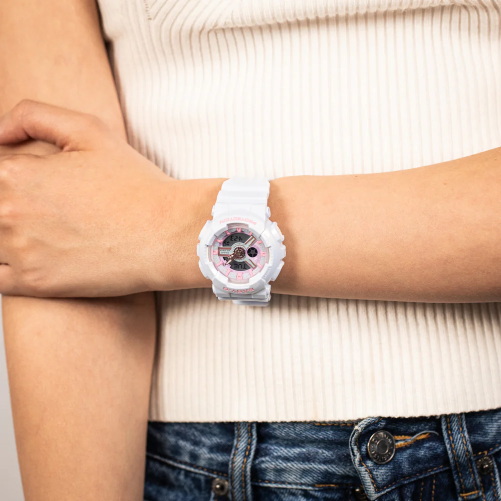 Baby-G BA110FH-2A Fantasy Holographic Watch - Image 3