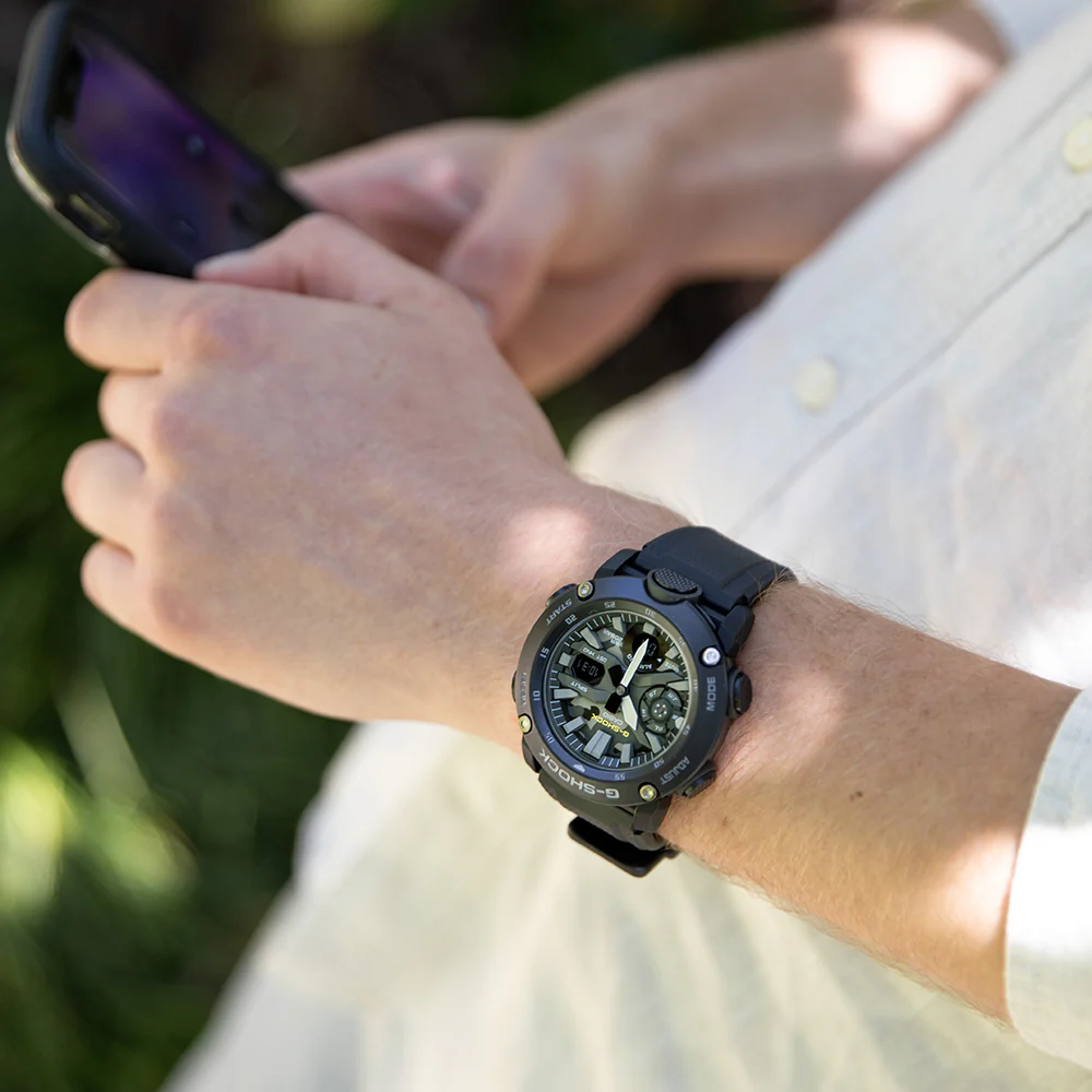 Casio G-Shock Carbon Core Guard GA-2000SU-1ADR Mens Watch - Image 2