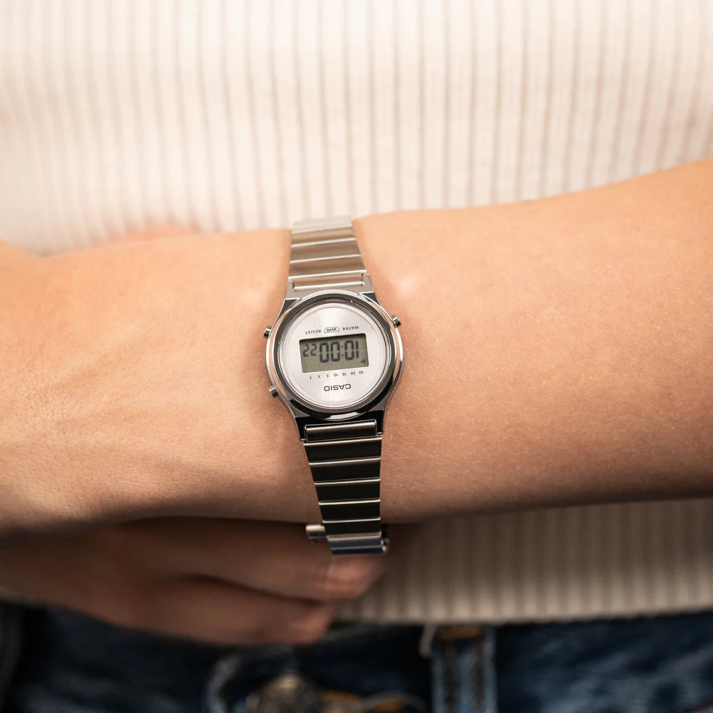 Casio LA700WE-7A Tranquil Urban - Image 2