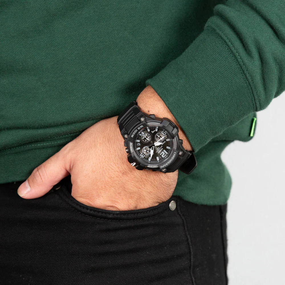 Casio MCW100H-1A3 Chronograph - Image 2
