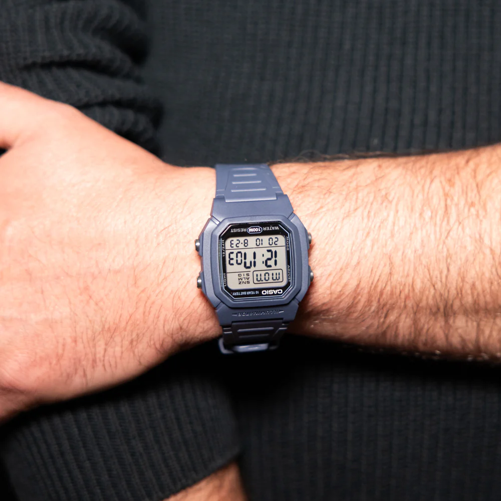 Casio W800H-2A Utility Blue Digital Watch - Image 2