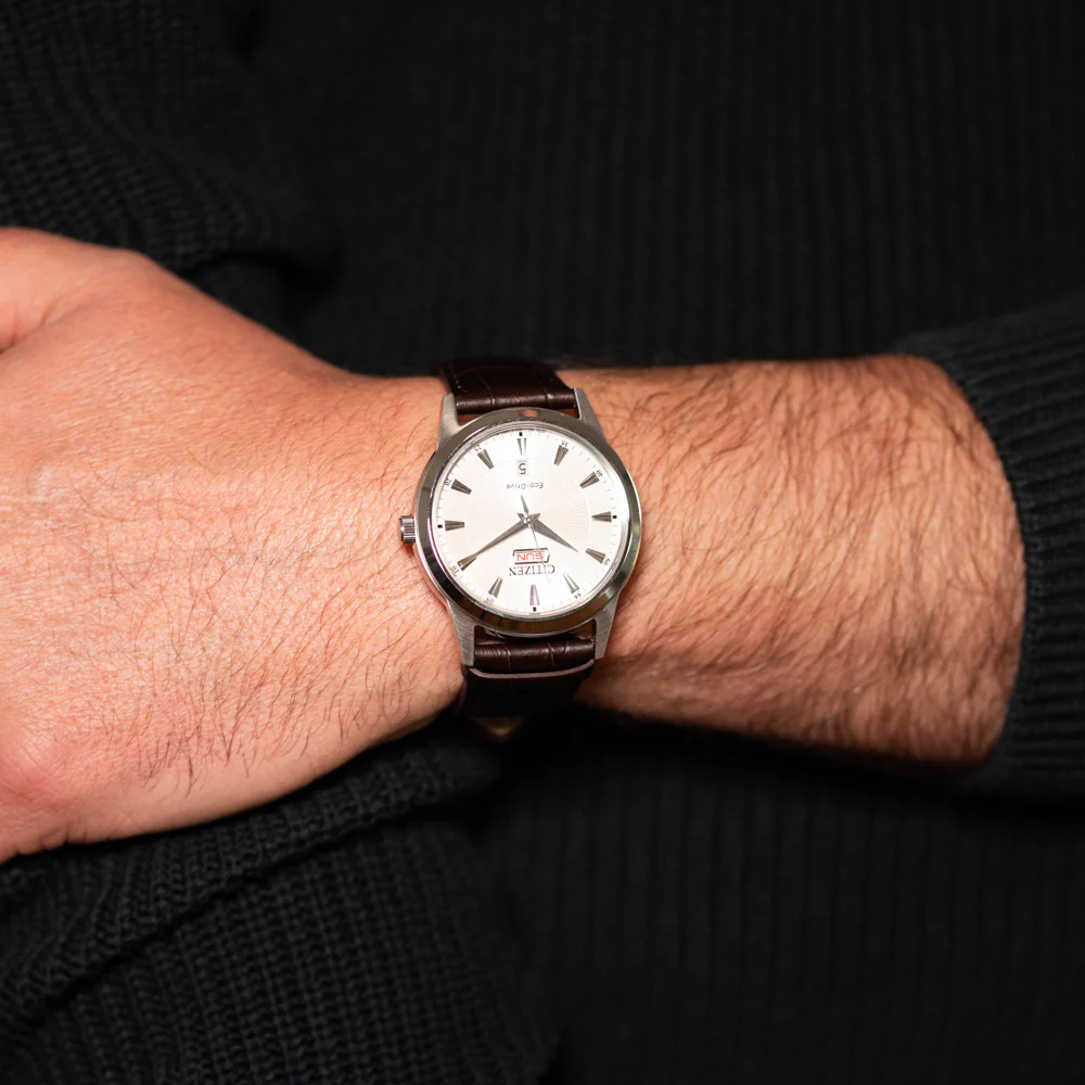 Citizen Eco-Drive AW0100-19A - Image 5