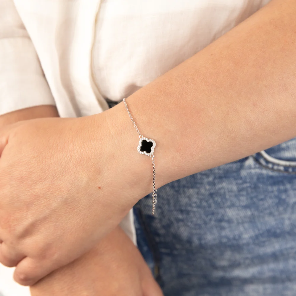 Clover Black Agate And White Cubic Zirconia 19cm Bracelet in Sterling Silver Rhodium Plated - Image 3
