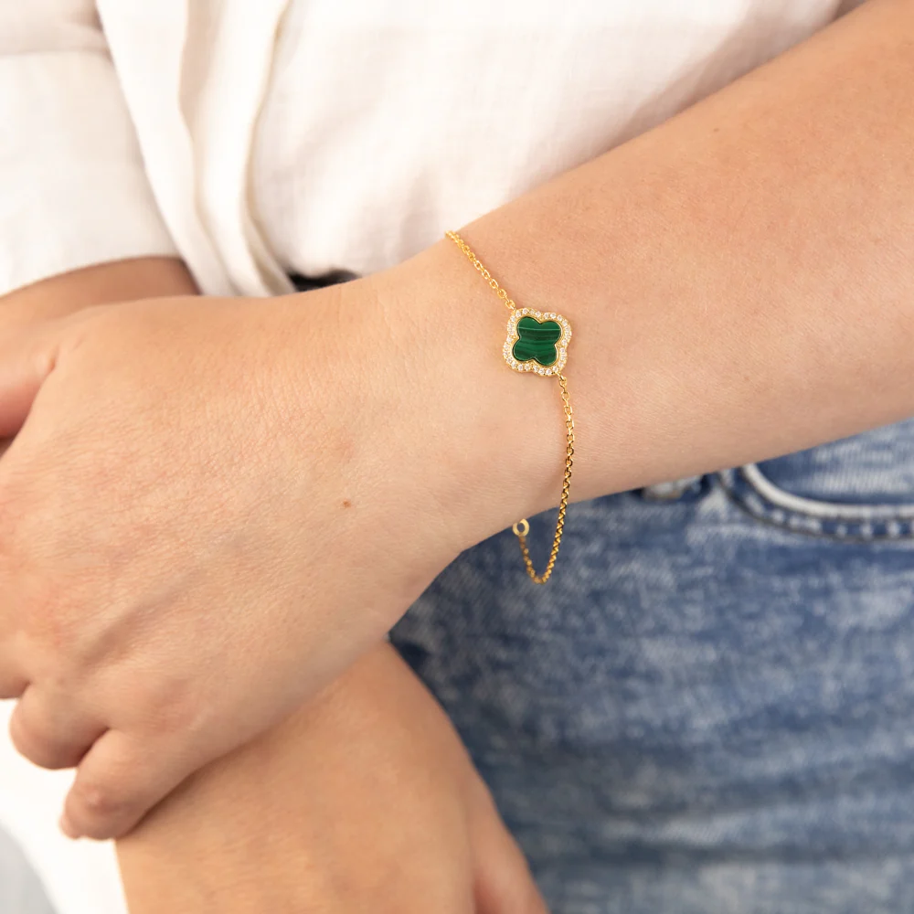 Clover Malachite & White Cubic Zirconia 20cm Bracelet in Gold Plated Silver - Image 3
