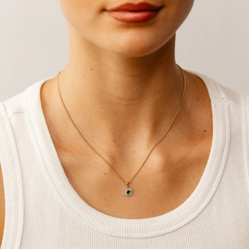 Created Emerald and Diamond Pendant in 9ct Yellow Gold - Image 2