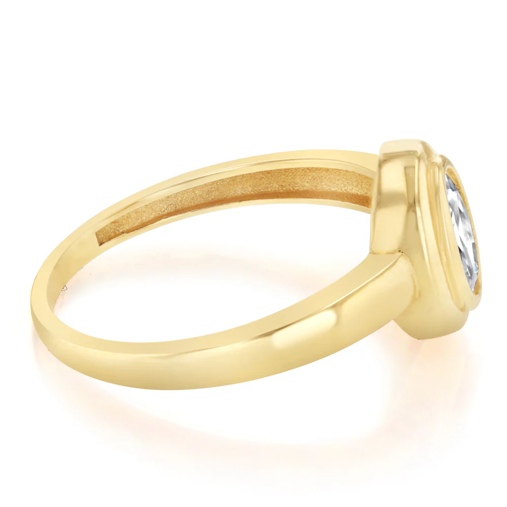 Cubic Zirconia Bezel Ring in 9ct Yellow Gold - Image 2