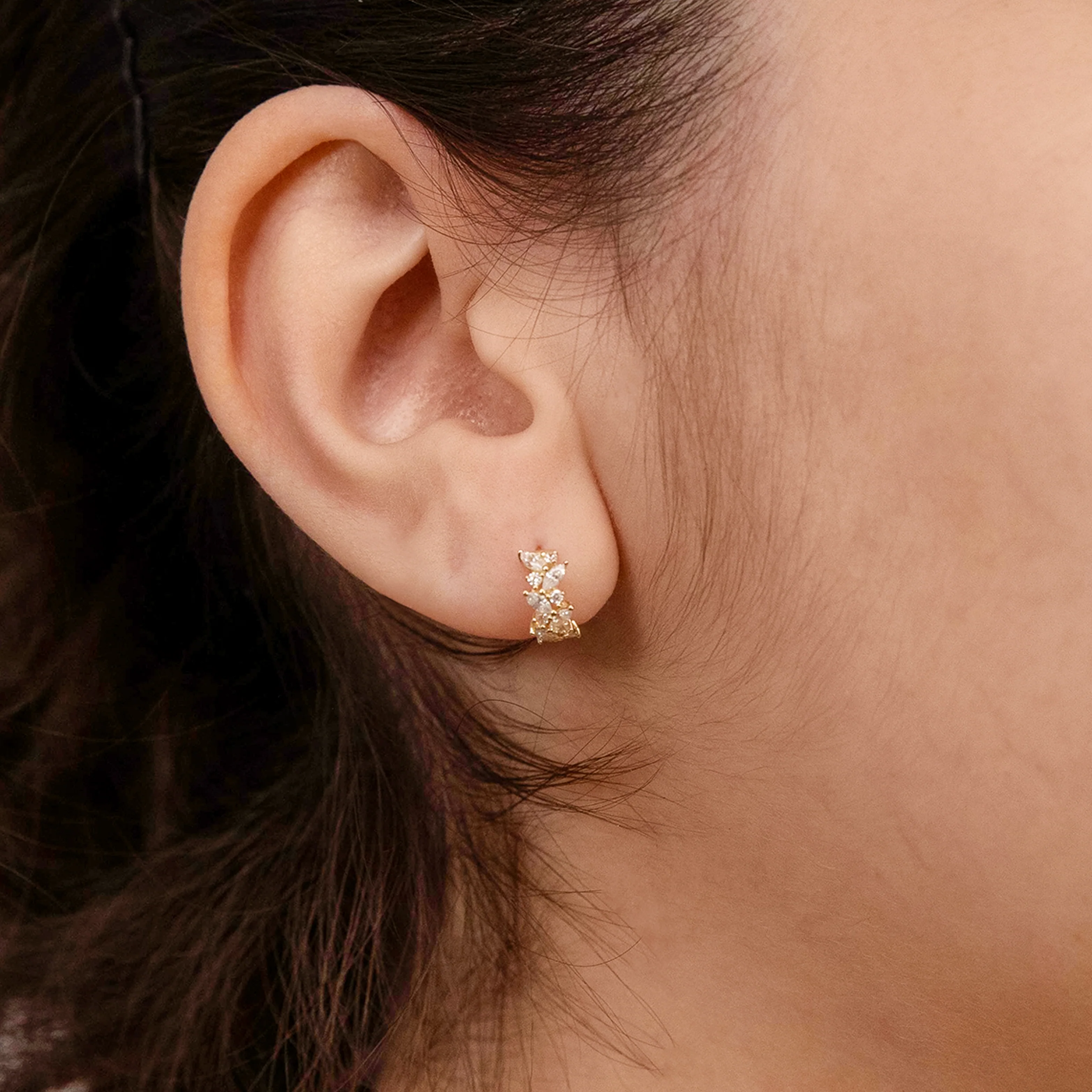 Cubic Zirconia On Leaf Patterned Half Hoop Earrings in 9ct Yellow Gold - Image 2