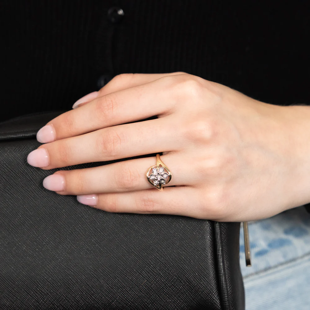 Diamond Flower Ring in 9ct Yellow & White Gold - Image 3