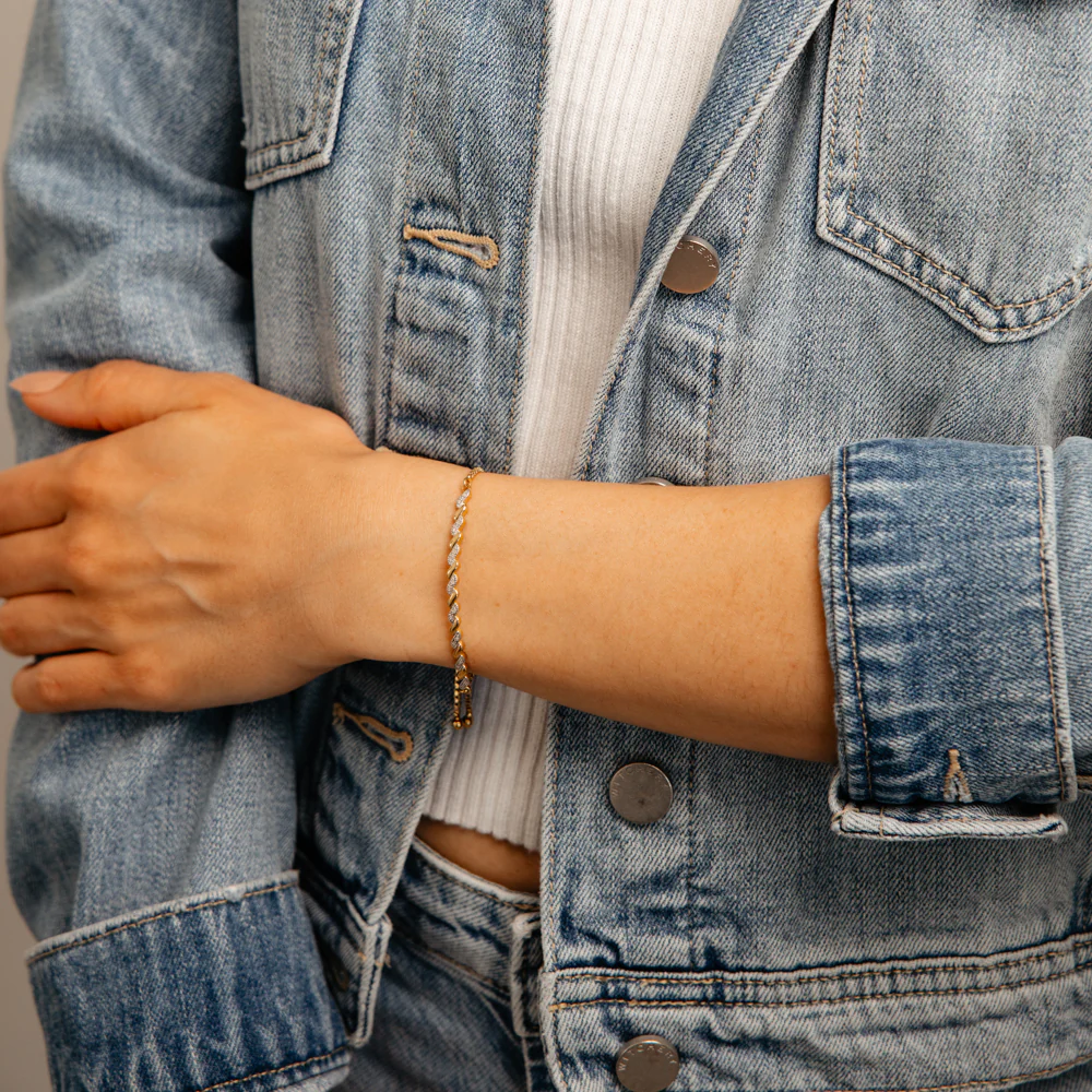 Diamond Slider Bracelet with 16 Round Brilliant Cut Diamonds in Gold Plated Brass - Image 2