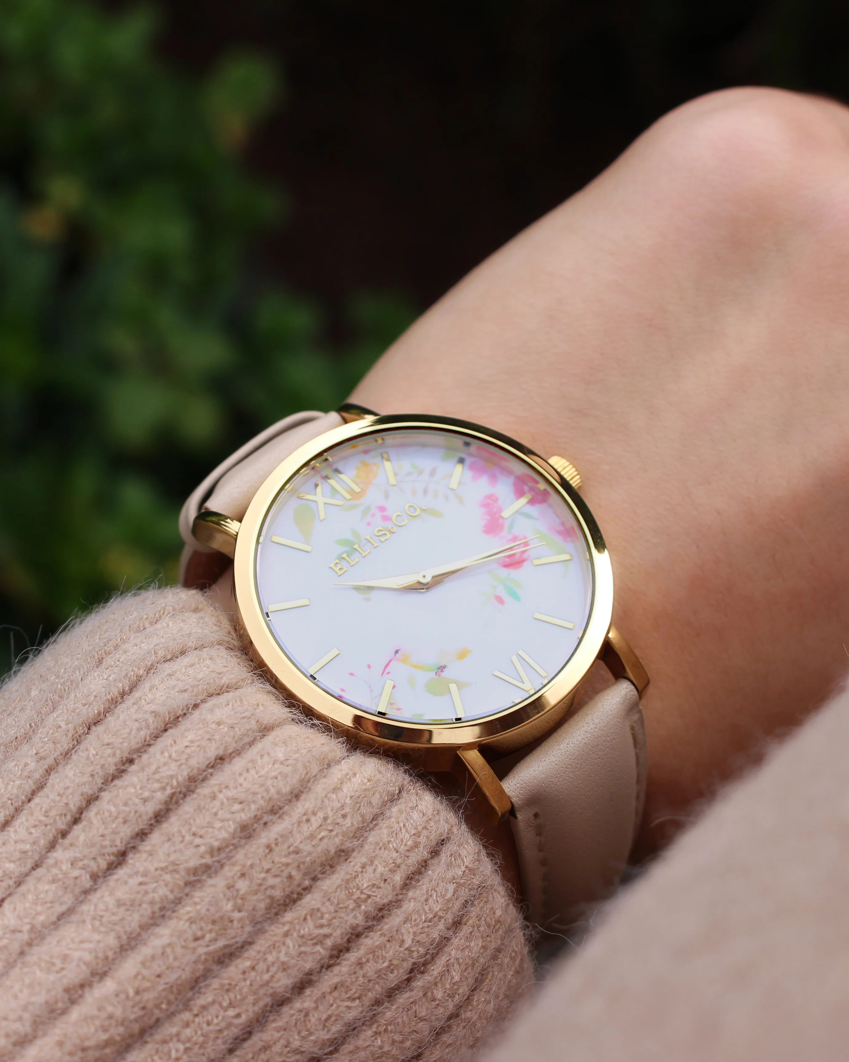 Ellis & Co Holly Floral Dial Nude Leather Band - Image 3