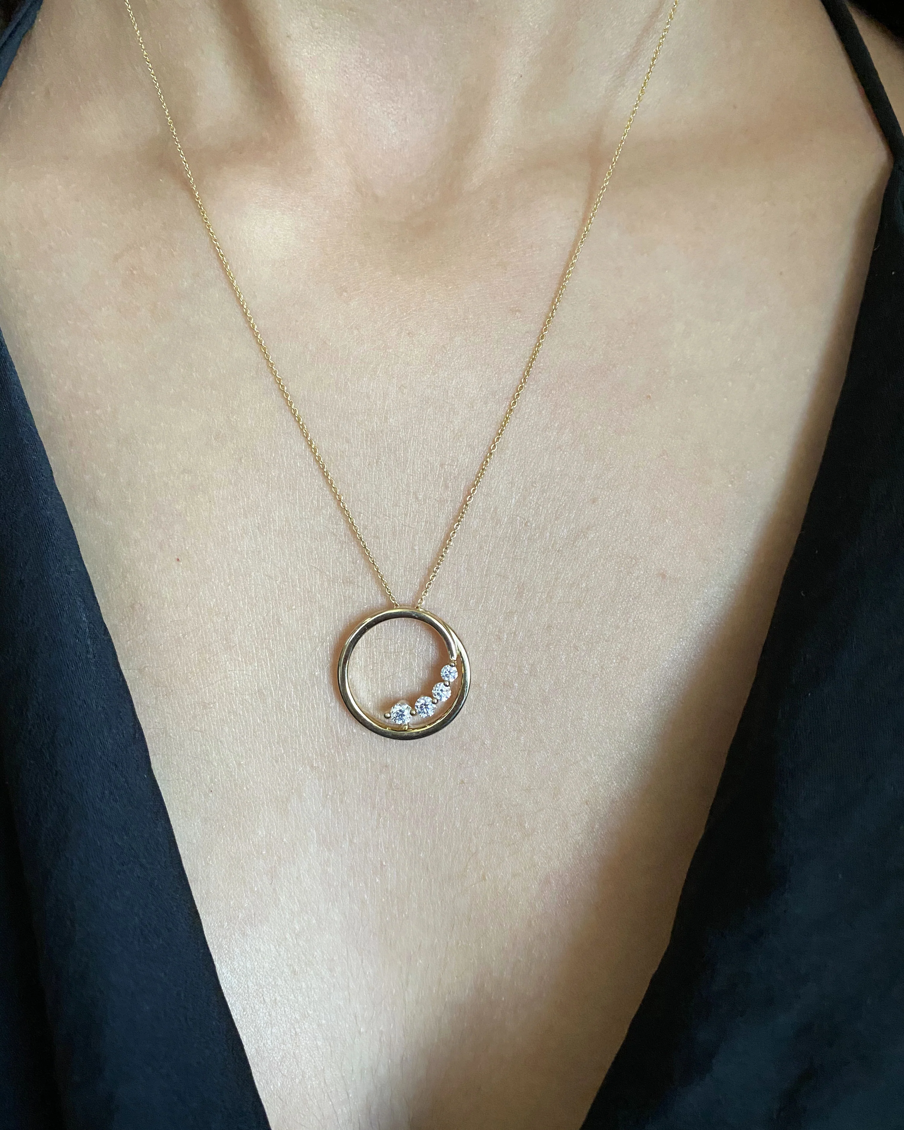 Flawless Cut 1/4 Carat Diamond Open Circle Pendant in 9ct Yellow Gold With Chain - Image 2