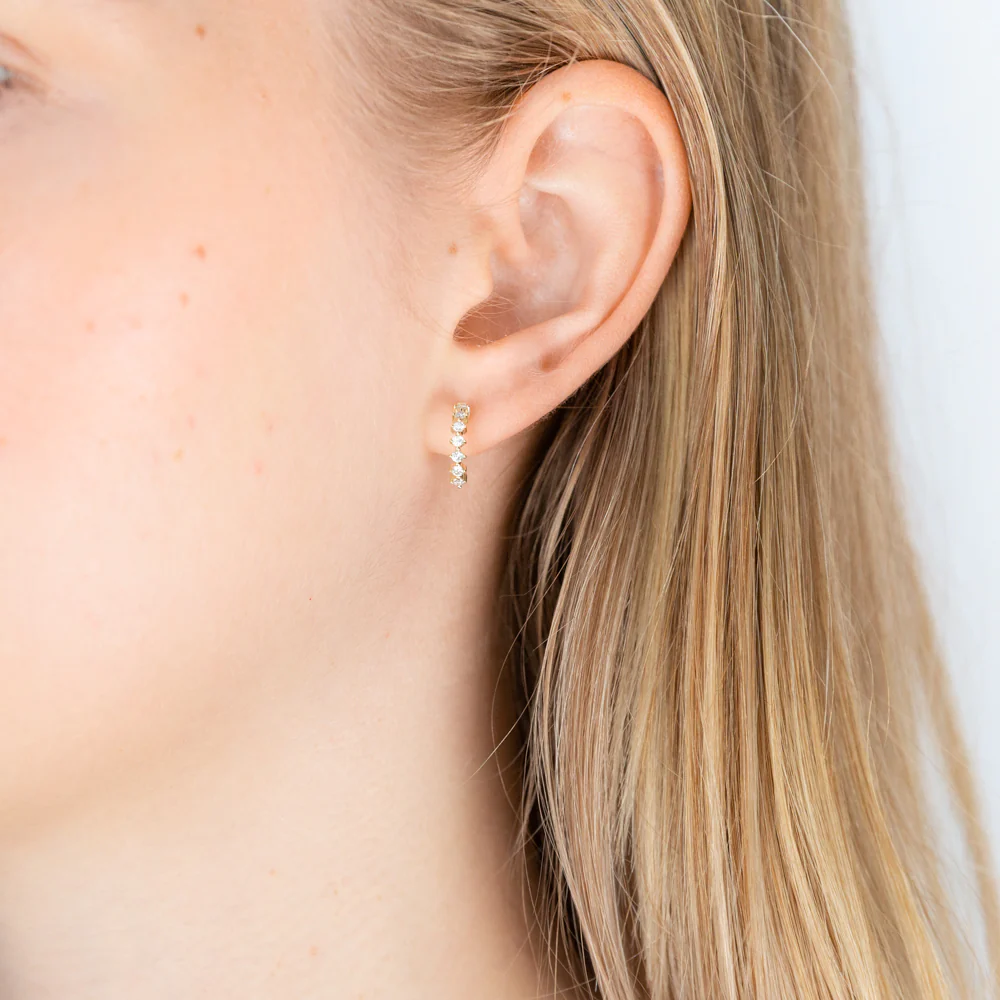 Flawless Cut 1/5 Carat Stud Earring in 9ct Yellow Gold - Image 2