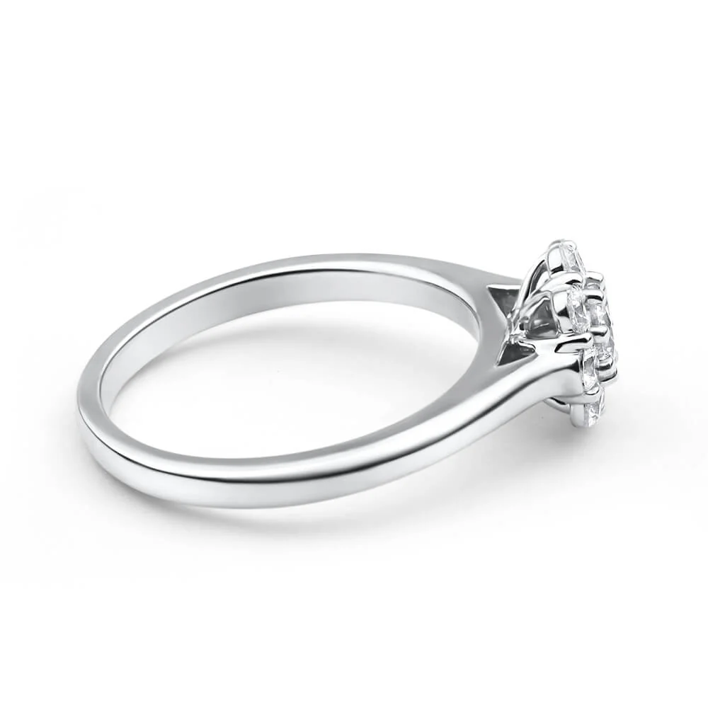 Flawless Cut 18ct White Gold Ring With 0.8 Carats Of Diamonds - Image 2