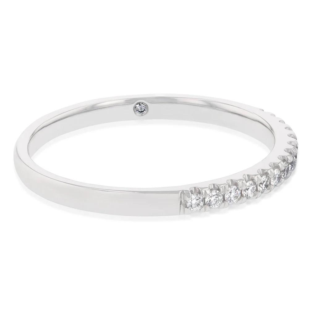 Flawless Cut Platinum Claw Set Diamond Ring - Image 2