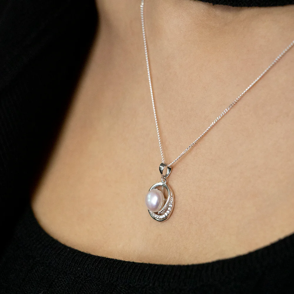 Freshwater Pearl and Ziconia Earrings and Pendant Gift Boxed Set. Includes Chain. - Image 2