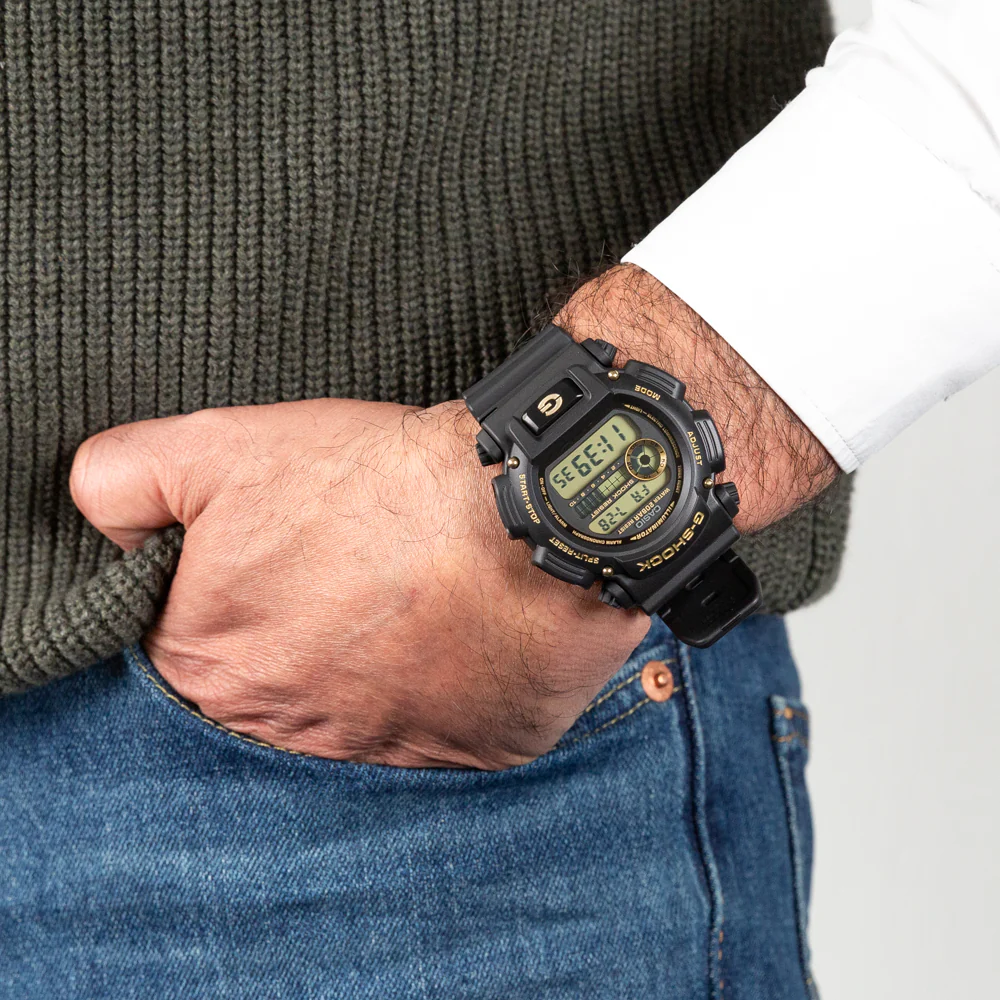 G-Shock DW-9052GBX-1A9DR Digital - Image 2