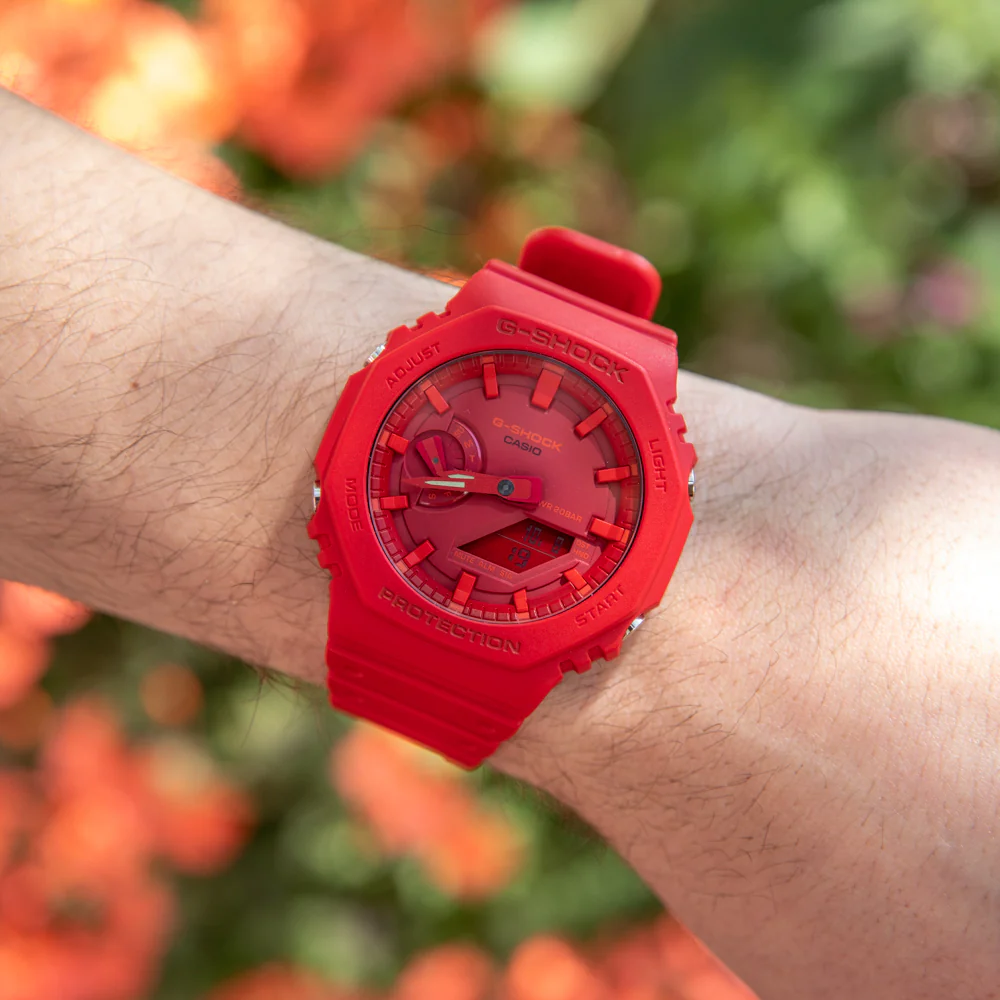 G-Shock GA2100-4A Vibrant Red 'CasiOak' Watch - Image 3