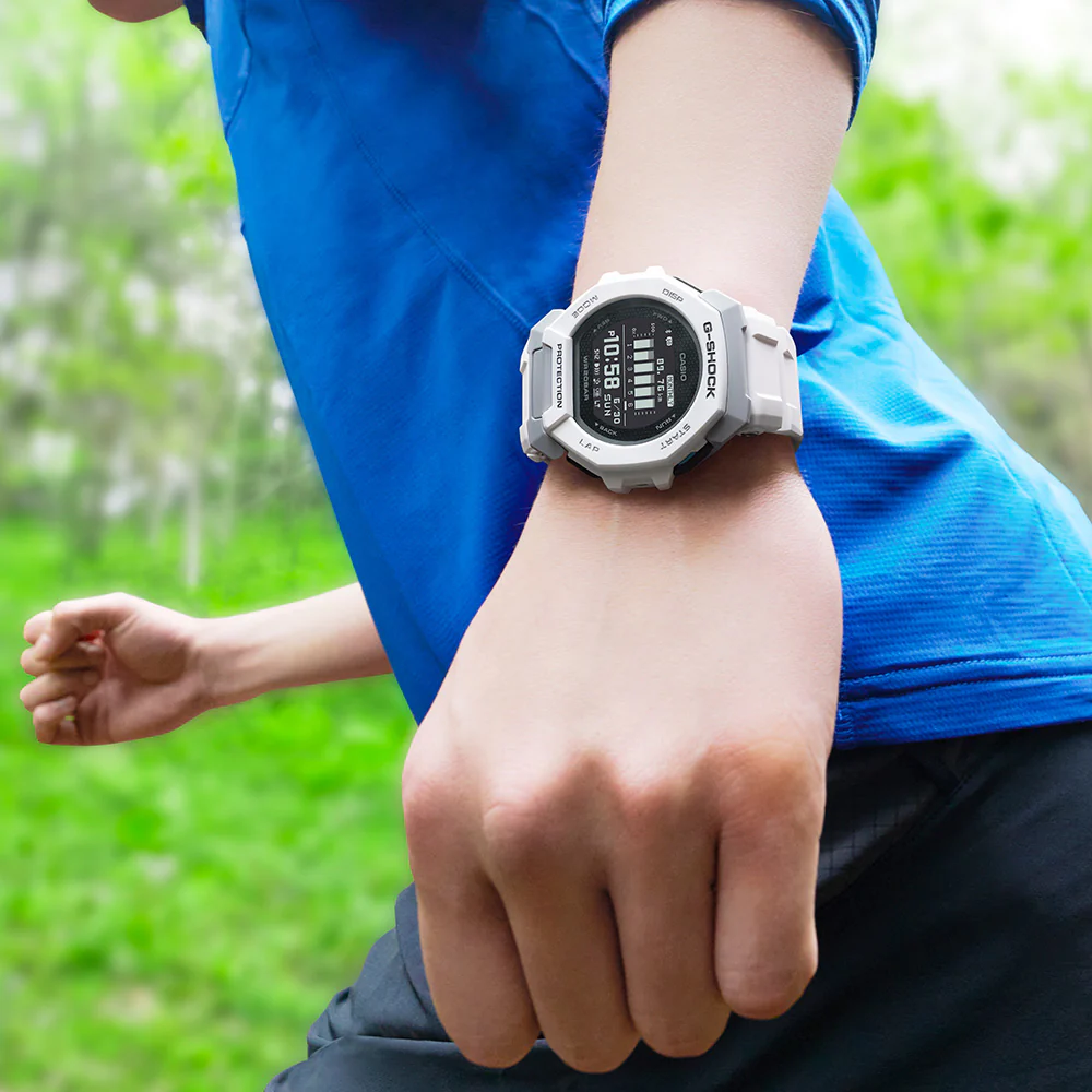 G-Shock GBD300-7D G-SQUAD Bluetooth - Image 7