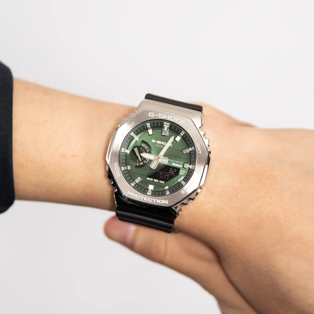 G-Shock GBM2100A-1A3 Metal Covered Bluetooth 'CasiOak' - Image 9