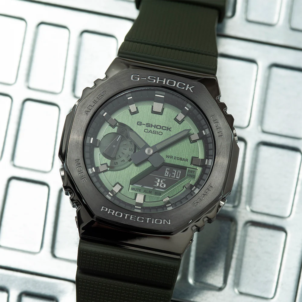 G-Shock GM2100B-3A Green Metal Covered 'CasiOak' - Image 7