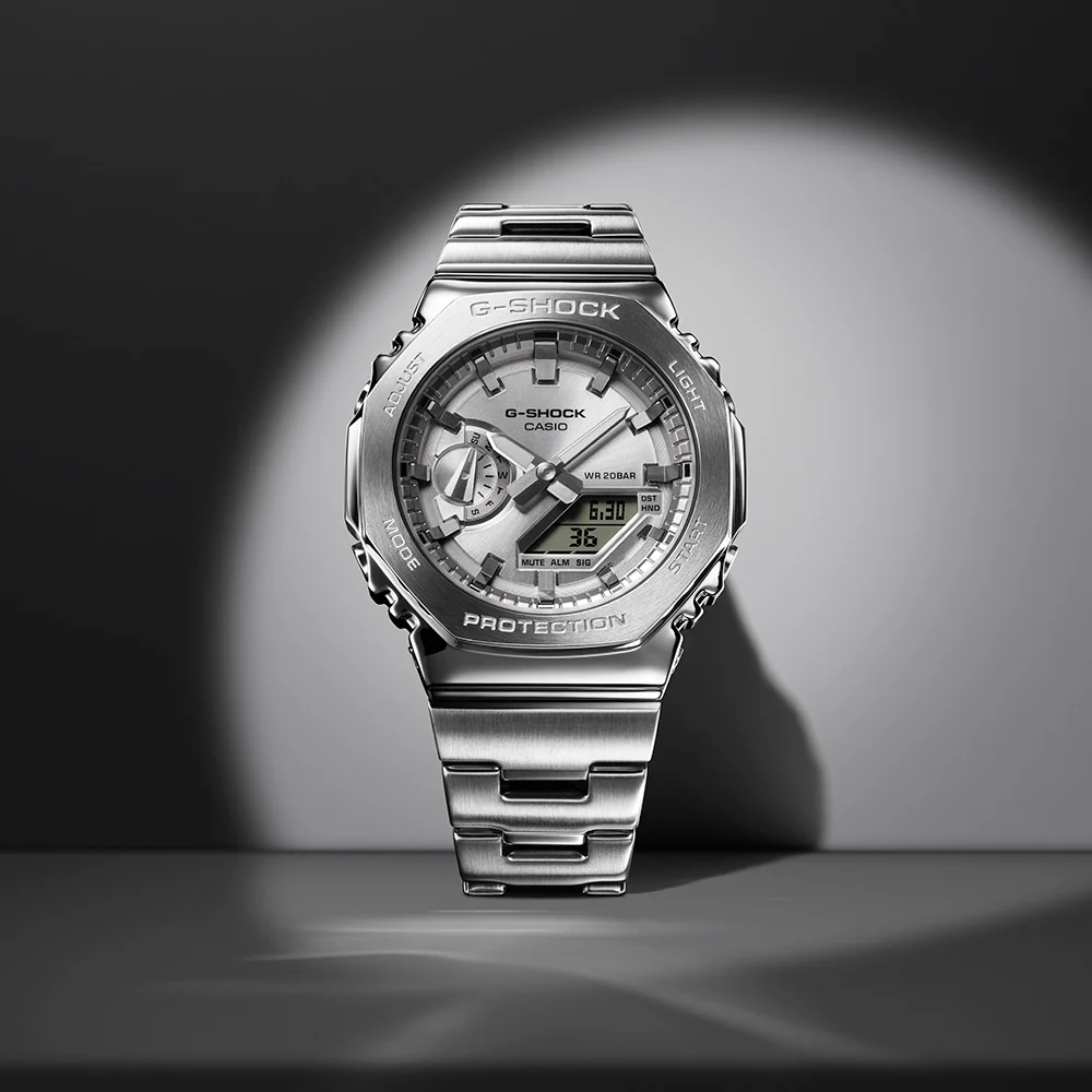 G-Shock GM2110D-7A G-Steel Metal Covered 'CasiOak' - Image 3