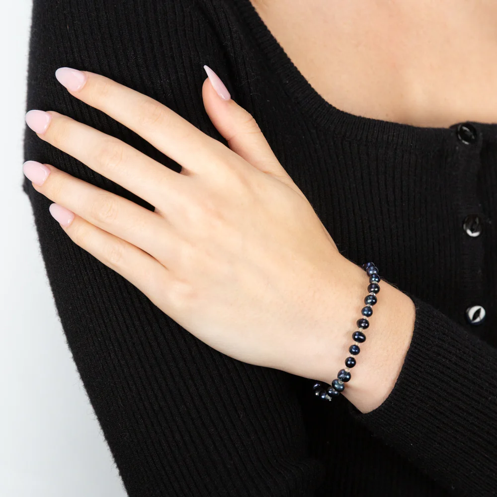 Grey 6-6.5 mm Freshwater Pearl Bracelet - Image 3