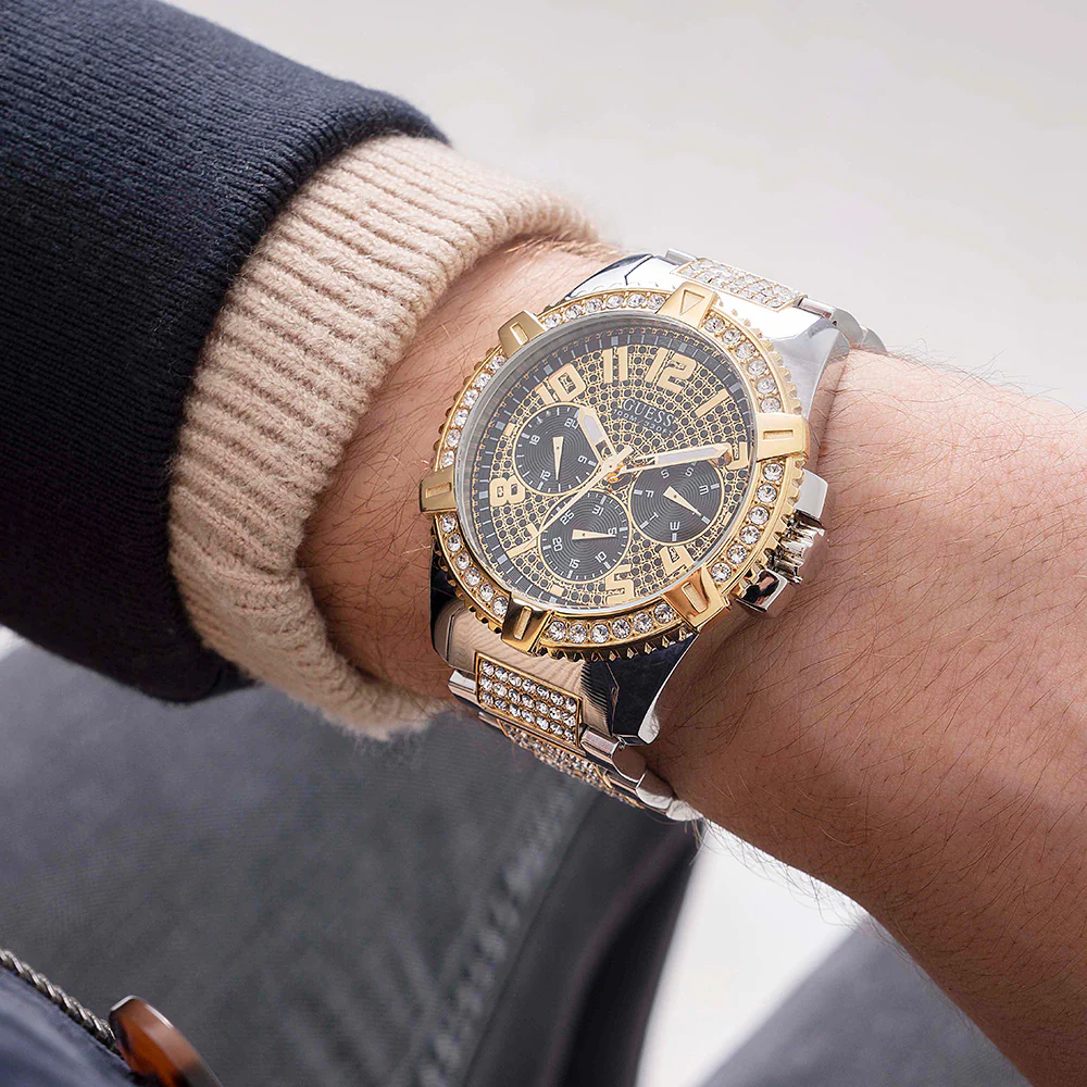 Guess GW0351G1 Frontier with Interchangeable Strap - Image 4