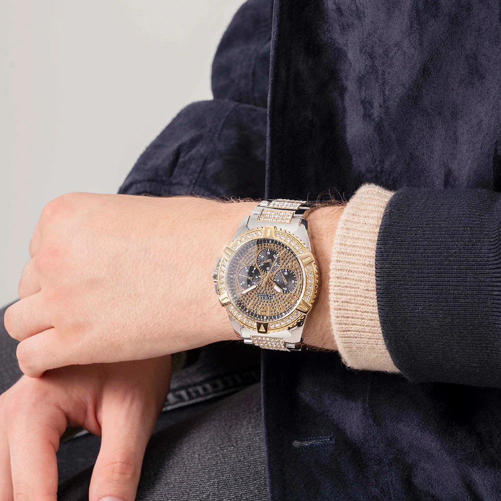 Guess GW0351G1 Frontier with Interchangeable Strap - Image 5