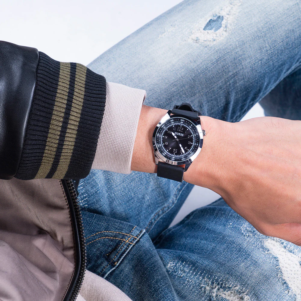 Guess GW0494G1 Max Black Silicone Mens Watch - Image 7