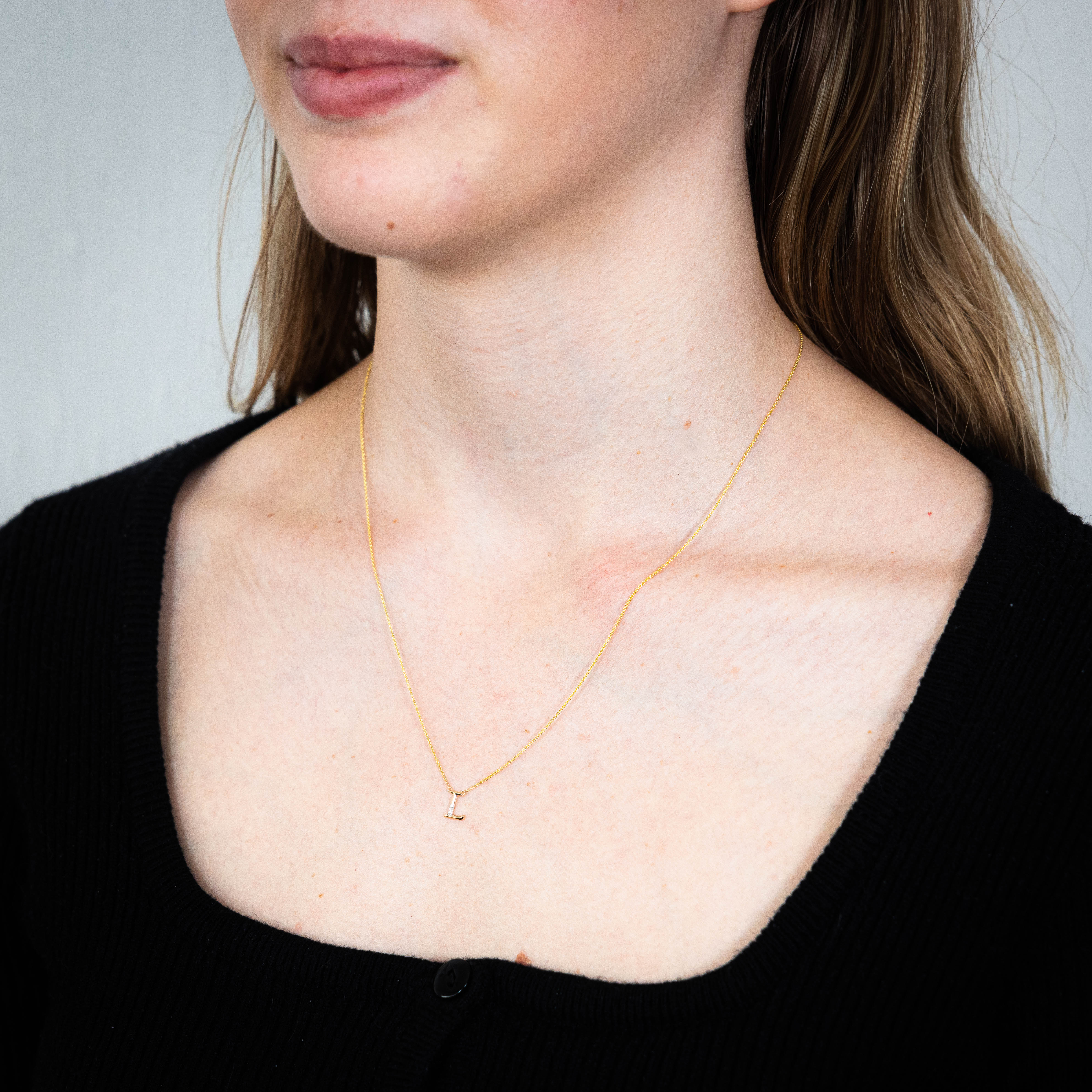 Initial L Diamond Pendant in 9ct Yellow Gold - Image 2