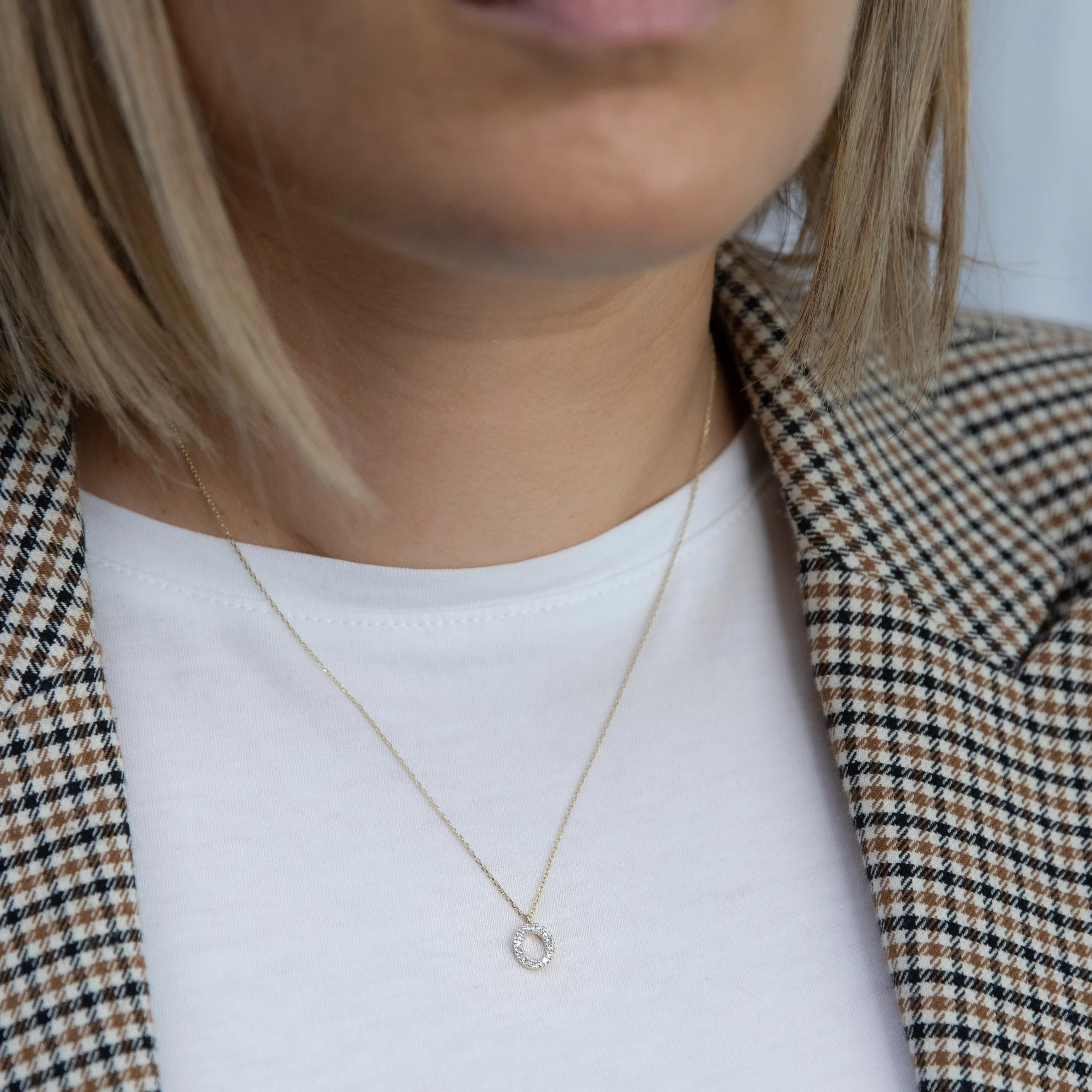 Luminesce Lab Diamond O Initial Pendant in 9ct Yellow Gold with Adjustable 45cm Chain - Image 2