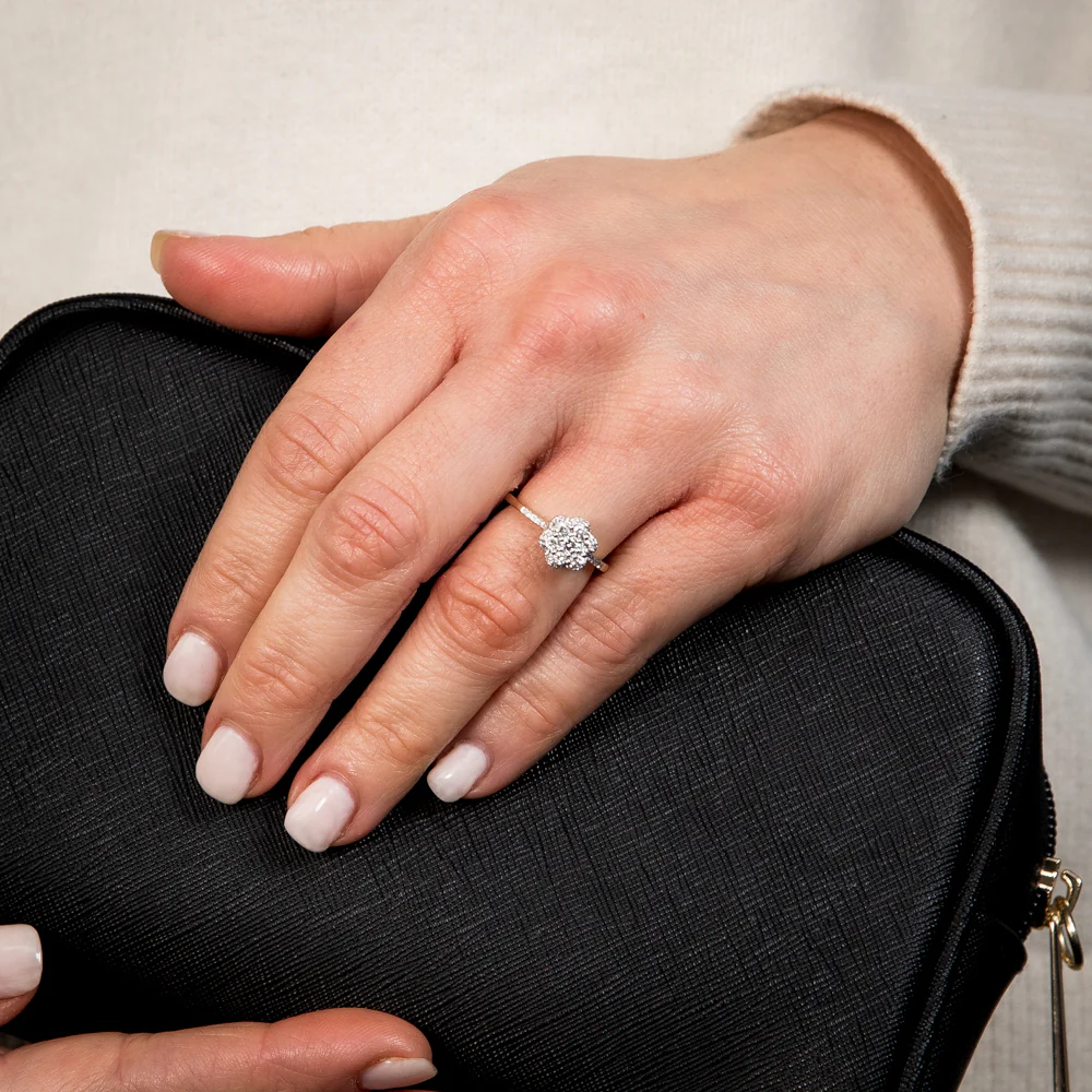 Luminesce Lab Grown 0.50 Carat Ring with 41 Diamonds Set in 9 Carat Yellow Gold - Image 3