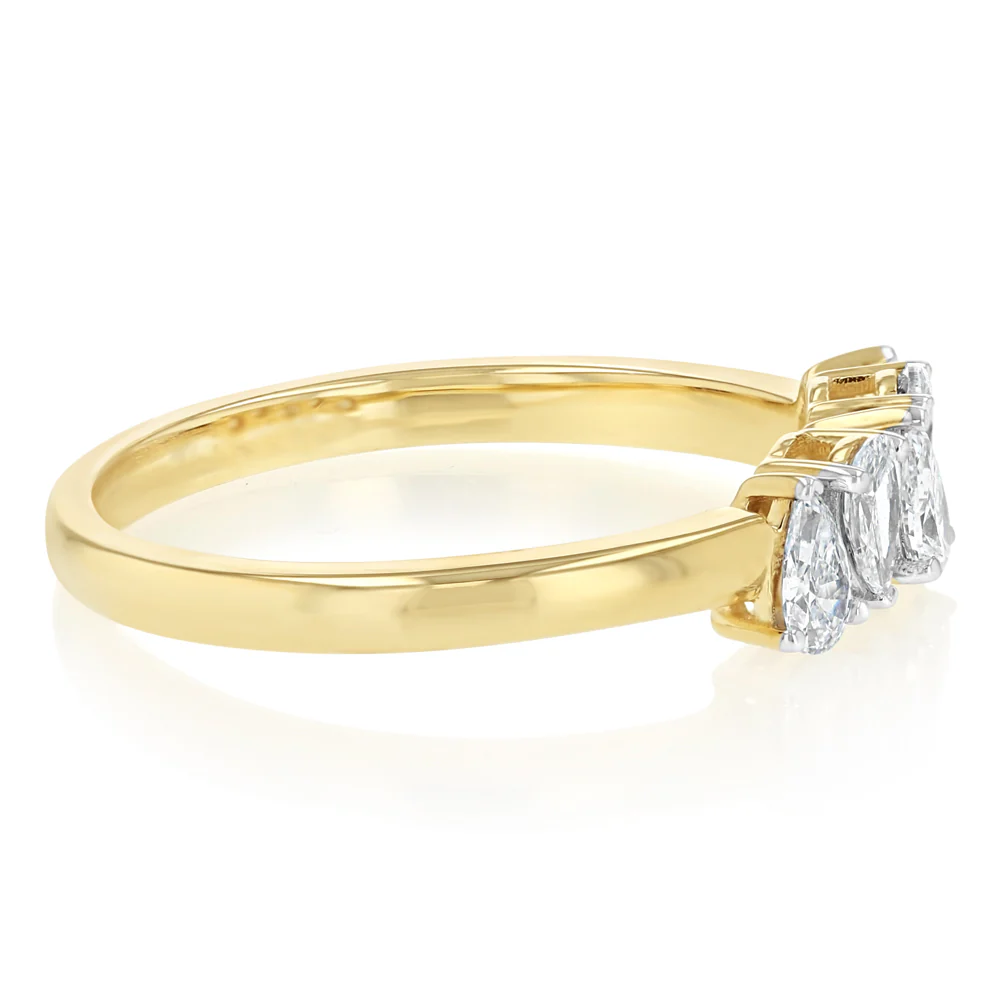 Luminesce Lab Grown 1/2 Carat Diamond Ring in 9ct Yellow Gold - Image 2