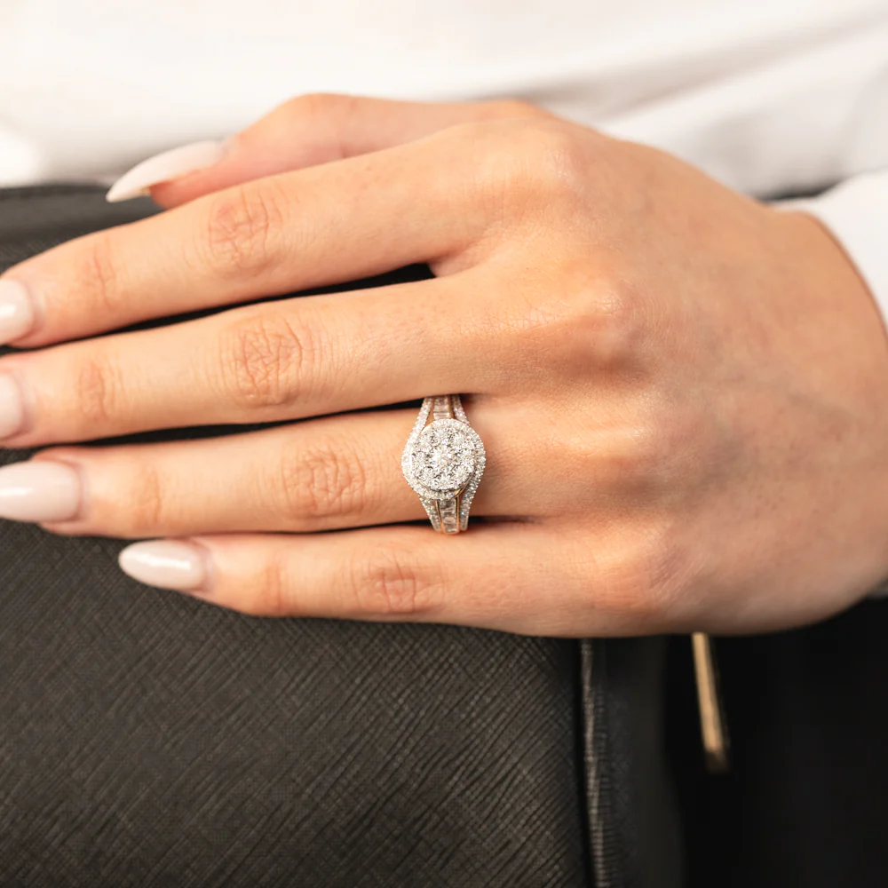 Luminesce Lab Grown 1/2Carat Diamond Ring in 9ct Yellow Gold - Image 4