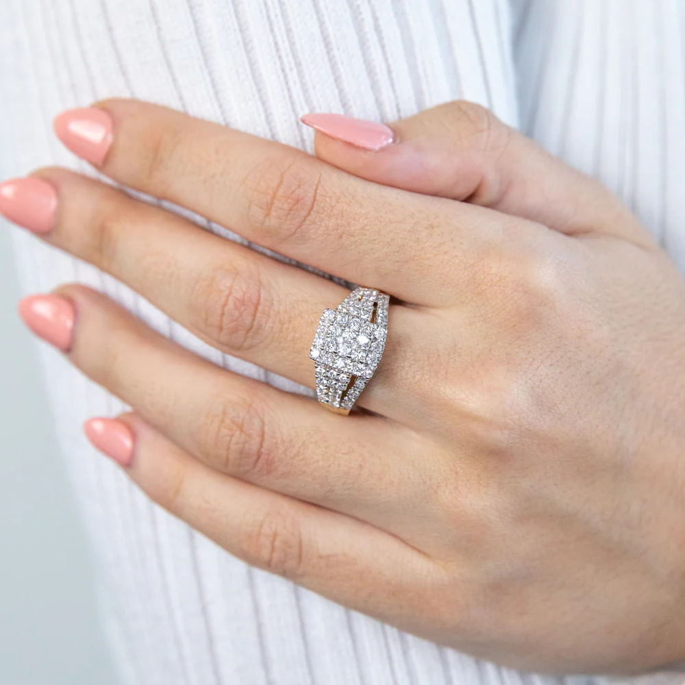 Luminesce Lab Grown 1.50 Carat Diamond Dress Ring in 9ct Yellow Gold - Image 4