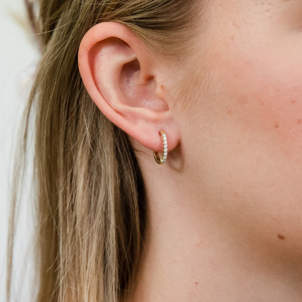 Luminesce Lab Grown 1/6 Carat Diamond Claw Hoop Earrings in 9ct Yellow Gold - Image 2