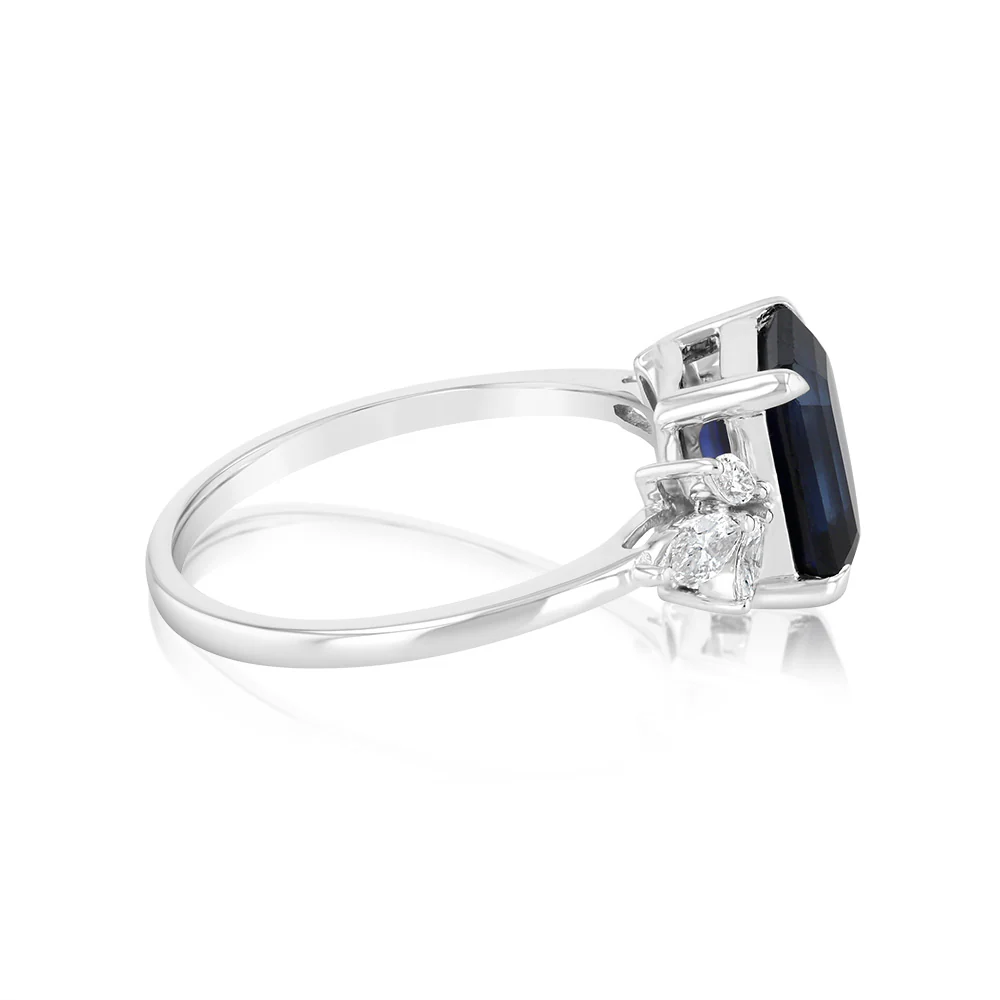 Luminesce Lab Grown 1.75 Carat Created Sapphire 1/4 Carat Diamond Ring in 9ct White Gold - Image 2