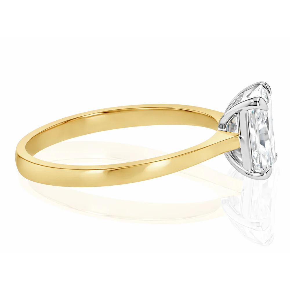 Luminesce Lab Grown 1 Carat Certified Radiant Diamond Solitaire Ring in 18ct Yellow Gold - Image 2