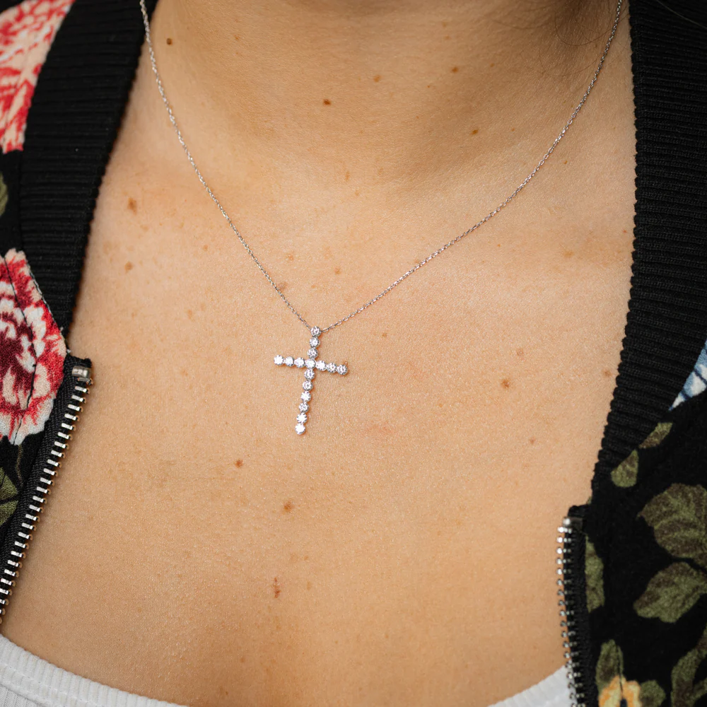 Luminesce Lab Grown 1 Carat Diamond Cross Pendant in 9ct White Gold - Image 2