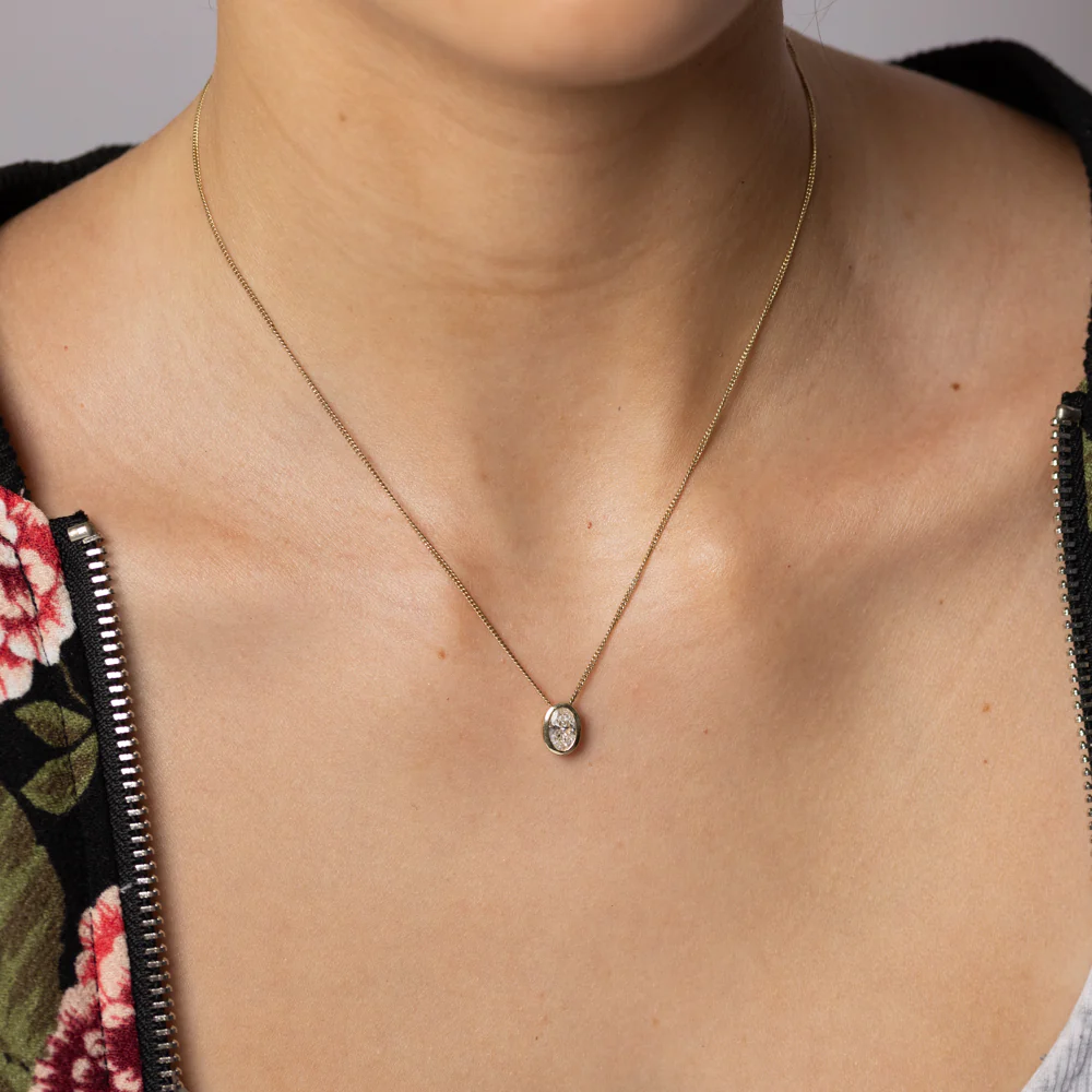 Luminesce Lab Grown 1 Carat Diamond Oval Solitaire Bezel in 9ct Yellow Gold - Image 2